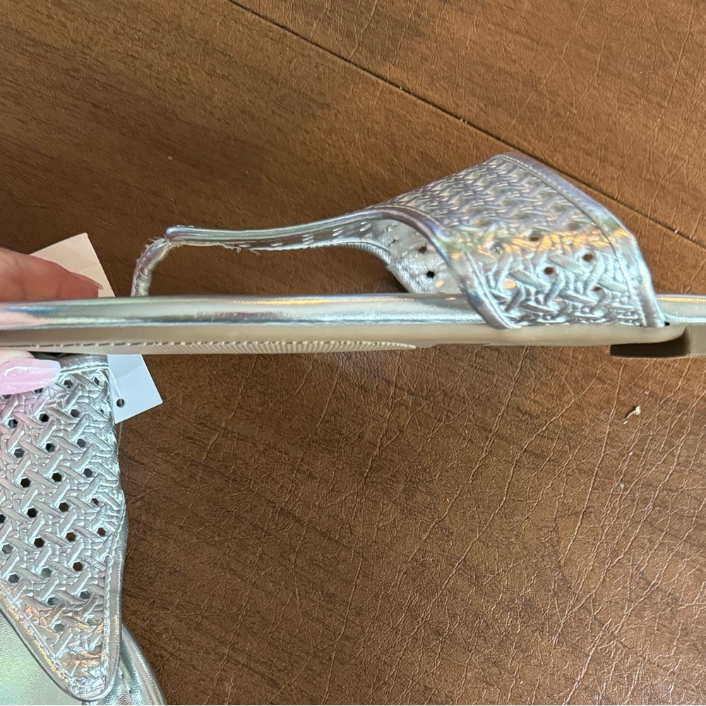 NWT Talbots Metallic Silver Woven Sandals SZ 9 Never Worn - Picture 10 of 12